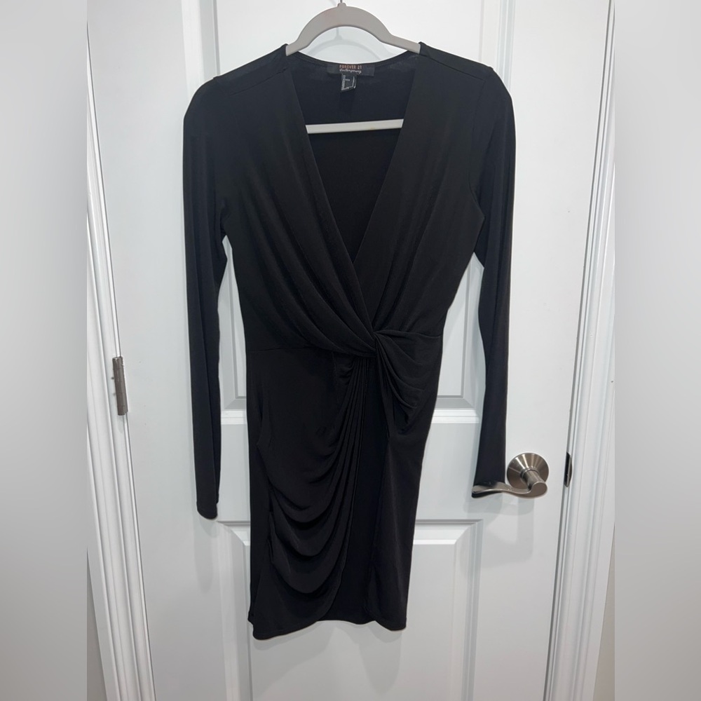 Forever 21 Black Bodycon Twist Front Long Sleeve Dress Size Large